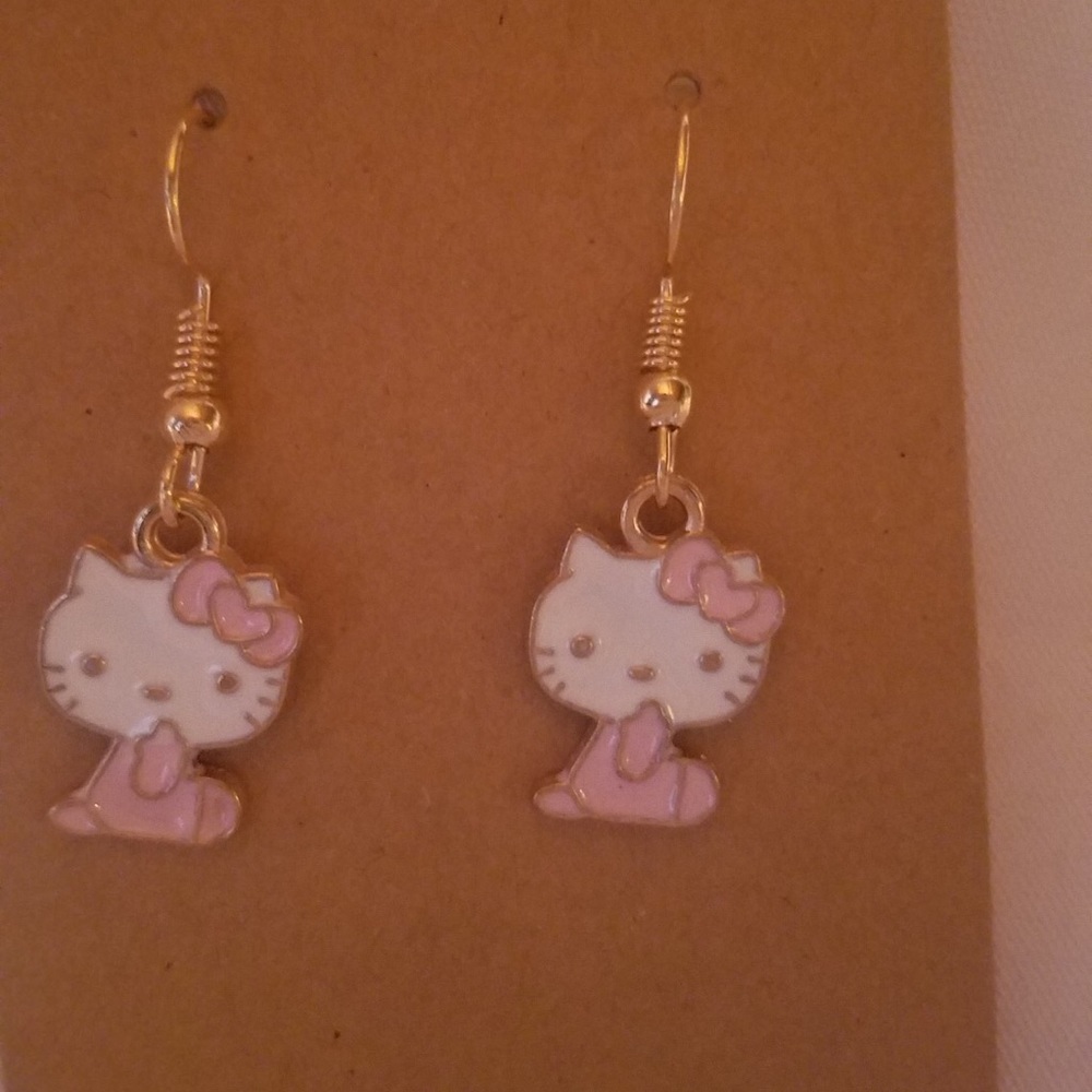 💕 Handmade Hello Kitty Earrings